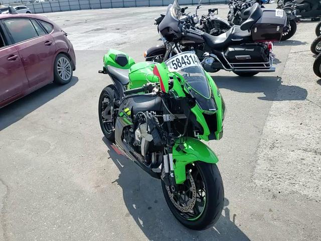 2019 Kawasaki Zx1002 VIN: JKBZXVF14KA000330 Lot: 58431445