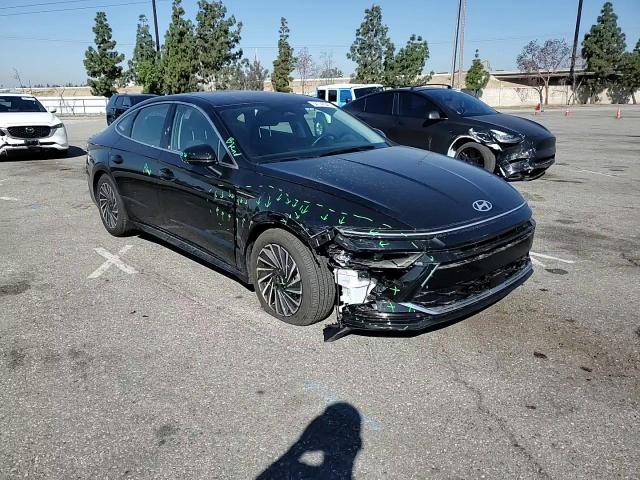 2025 Hyundai Sonata Hybrid VIN: KMHL34JJXSA110582 Lot: 54146345