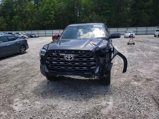 2022 Toyota Tundra Crewmax Platinum VIN: 5TFNC5DB2NX005270 Lot: 56390395
