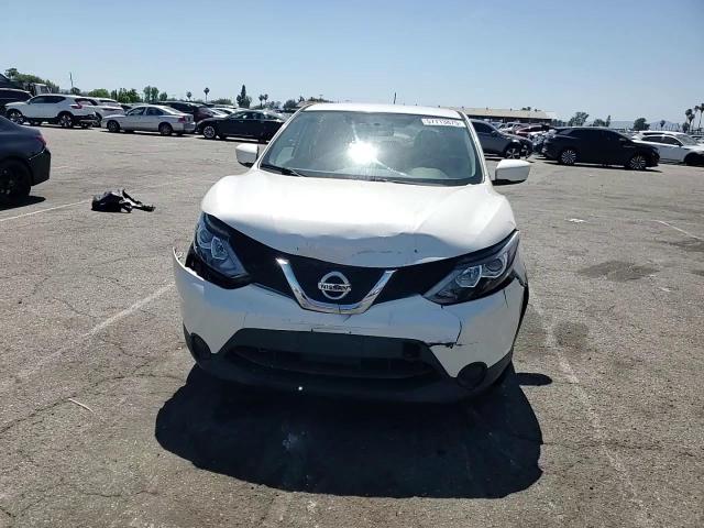 2017 Nissan Rogue Sport S VIN: JN1BJ1CP4HW003239 Lot: 57713875
