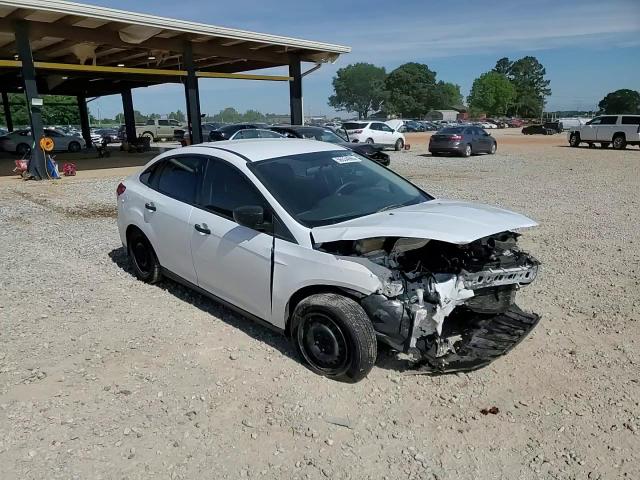 2016 Ford Focus S VIN: 1FADP3E20GL304758 Lot: 56534965