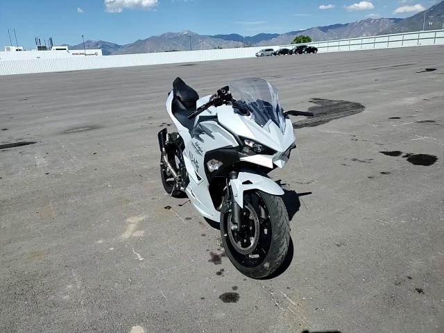 2025 Kawasaki Ex500 H VIN: ML5EXGH13SDA48169 Lot: 56157195