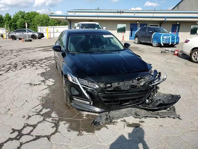 2020 Honda Accord Touring Hybrid VIN: 1HGCV3F9XLA000397 Lot: 58972445