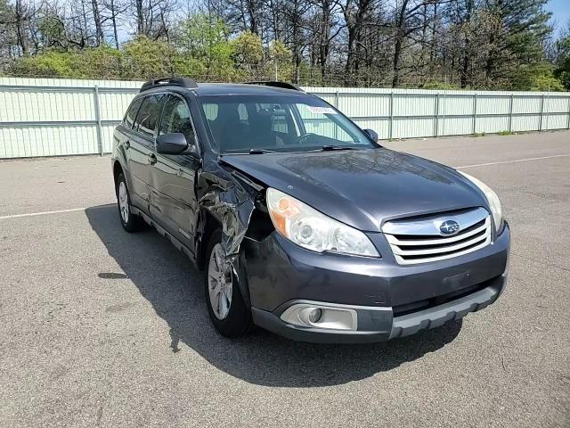 2011 Subaru Outback 2.5I Premium VIN: 4S4BRBBC1B3429484 Lot: 55897465