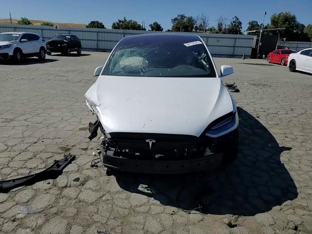 2016 Tesla Model X VIN: 5YJXCBE2XGF006203 Lot: 56152545