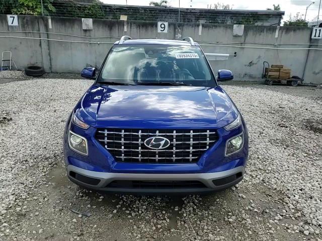 2022 Hyundai Venue Sel VIN: KMHRC8A36NU185995 Lot: 55934315