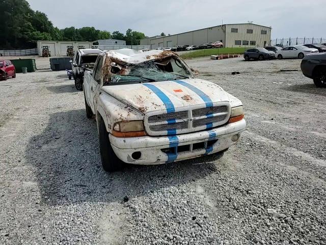 2000 Dodge Dakota VIN: 1B7GL22Z8YS588811 Lot: 57253645