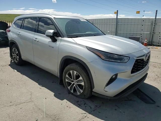 2021 Toyota Highlander Hybrid Xle VIN: 5TDGBRCH5MS530014 Lot: 62666325