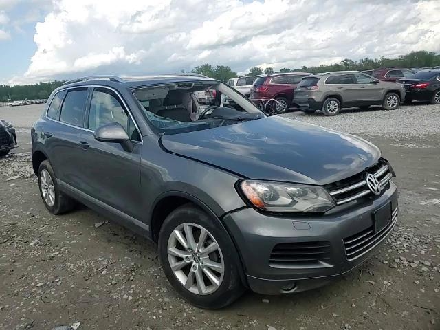 2014 Volkswagen Touareg V6 VIN: WVGEF9BP6ED014984 Lot: 55034865