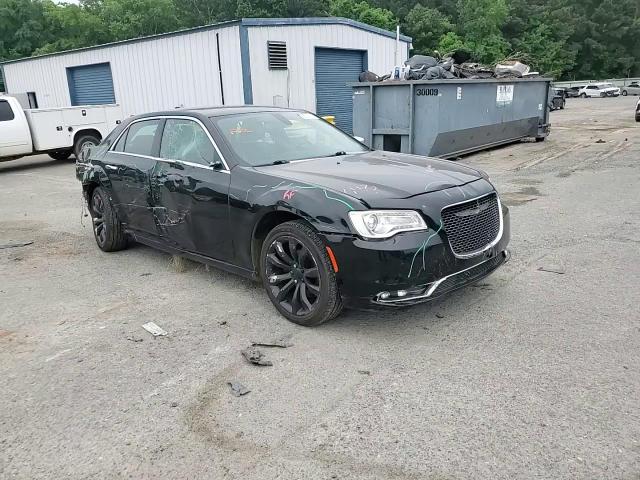 2019 Chrysler 300 Limited VIN: 2C3CCAEG8KH528095 Lot: 55786715