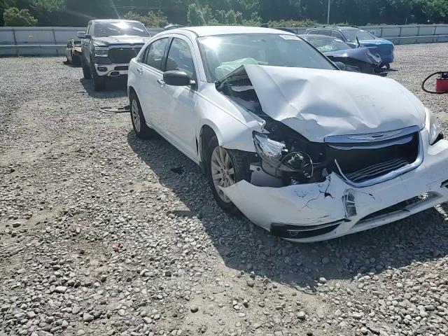 2014 Chrysler 200 Limited VIN: 1C3CCBCG8EN156309 Lot: 56379855