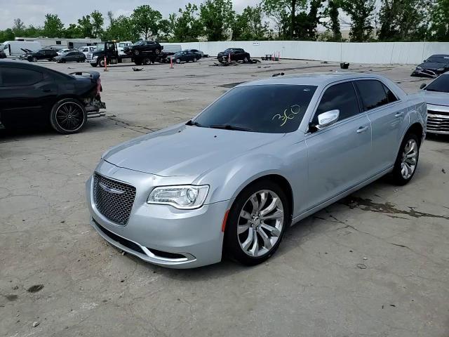 2019 Chrysler 300 Touring VIN: 2C3CCAAG1KH660363 Lot: 56845655