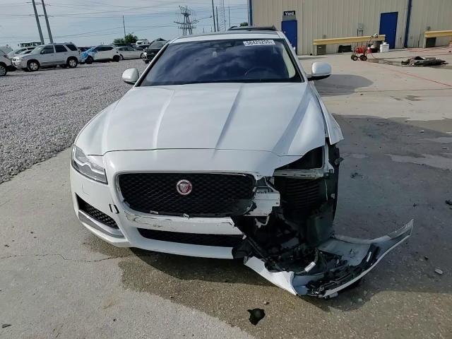 2017 Jaguar Xf Prestige VIN: SAJBE4BV4HCY31023 Lot: 56425255