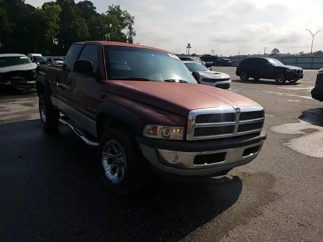 2000 Dodge Ram 1500 VIN: 3B7HC12Y5YG100850 Lot: 56823315