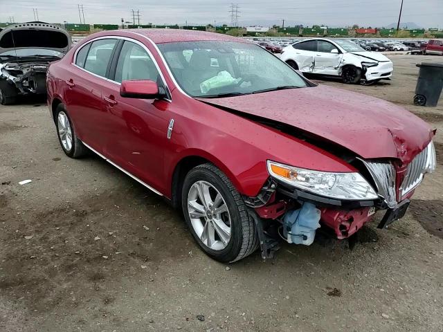 2010 Lincoln Mks VIN: 1LNHL9ER2AG611268 Lot: 55772405