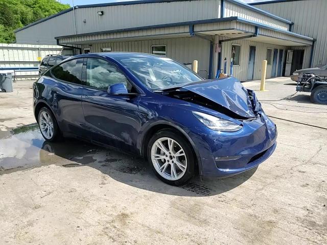 2022 Tesla Model Y VIN: 7SAYGDEE3NF420566 Lot: 56922235
