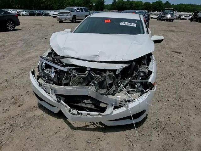2018 Honda Civic Lx VIN: 2HGFC2F61JH573156 Lot: 58092625