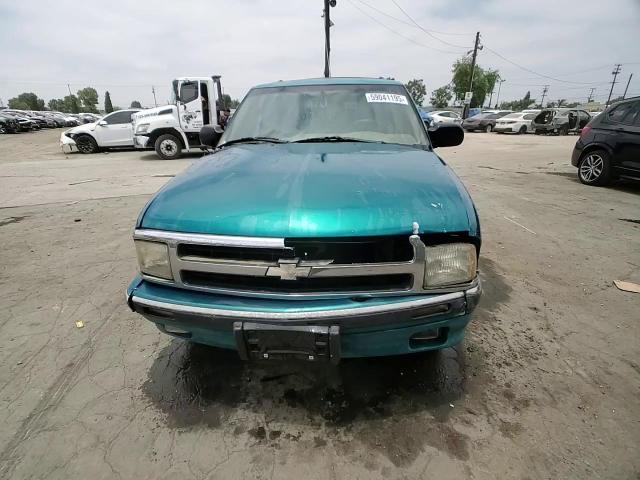 1996 Chevrolet Blazer VIN: 1GNCS13W0T2141390 Lot: 59041195