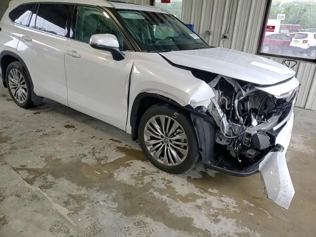 2022 Toyota Highlander Xle VIN: 5TDGZRBH4NS195276 Lot: 56879205