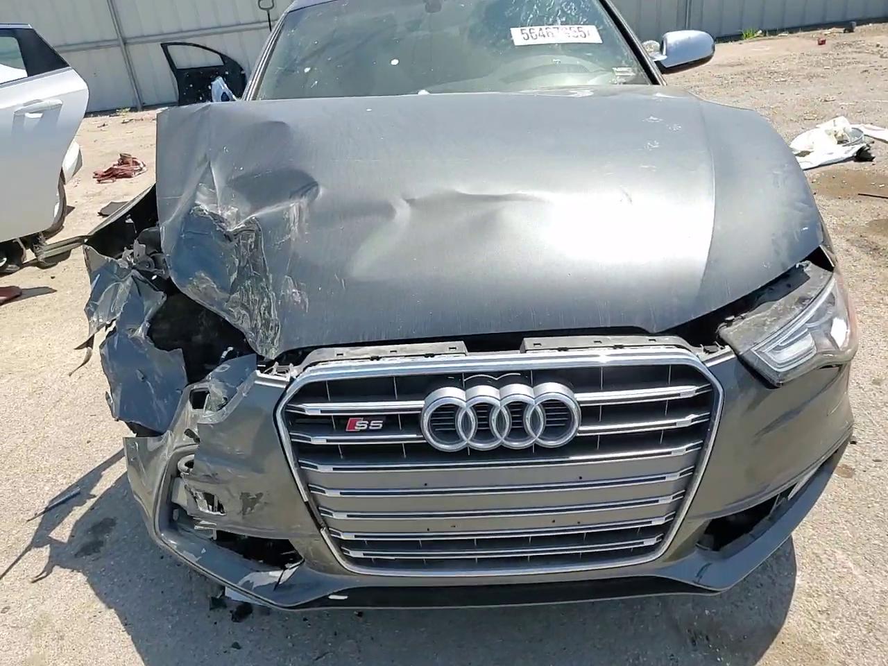 Фото: WAUVGAFR8FA031624