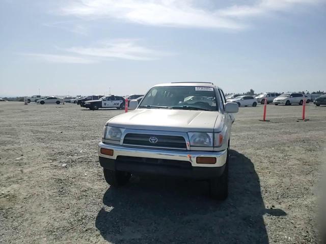 1996 Toyota 4Runner Sr5 VIN: JT3GN86R5T0017017 Lot: 57362885