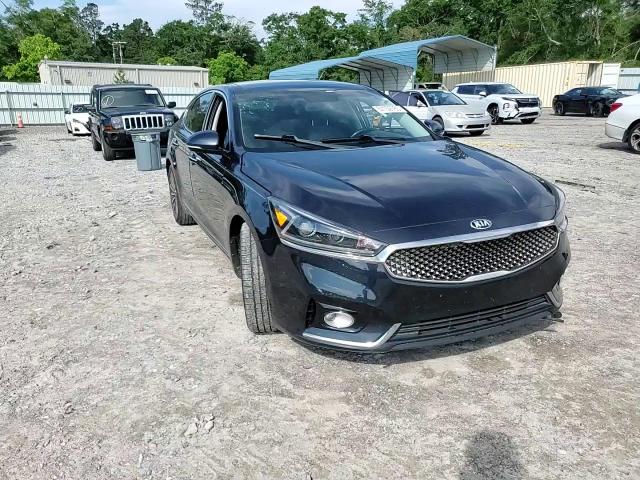 2017 Kia Cadenza Premium VIN: KNALC4J1XH5092832 Lot: 57102785