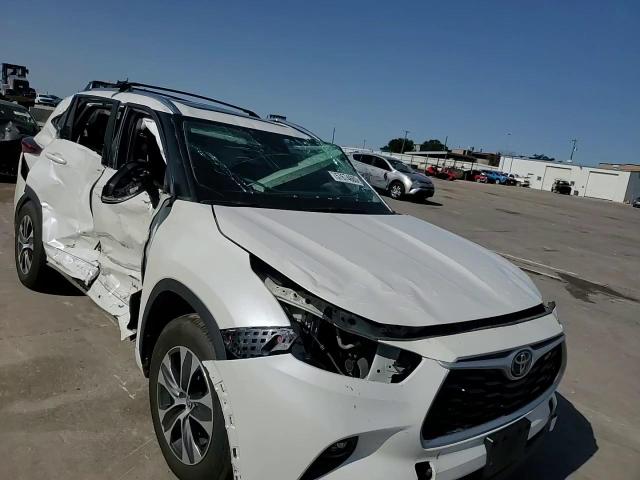 2021 Toyota Highlander Xle VIN: 5TDGZRAH6MS051275 Lot: 57674685
