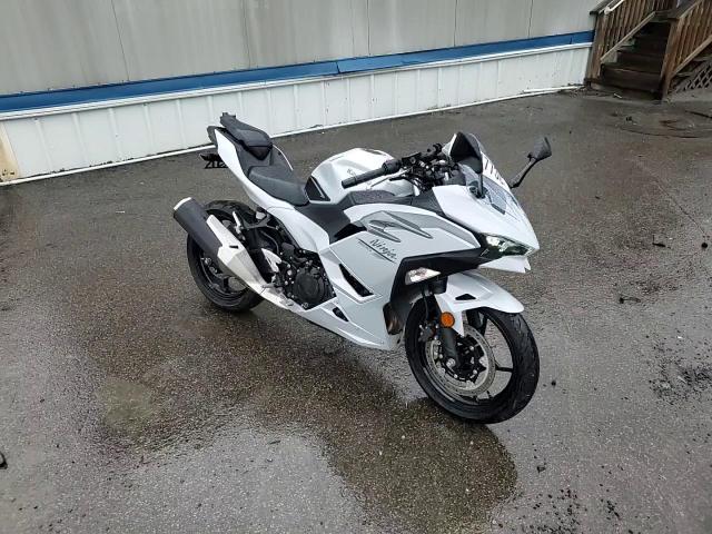 2025 Kawasaki Ex500 H VIN: ML5EXGH11SDA39017 Lot: 58247735
