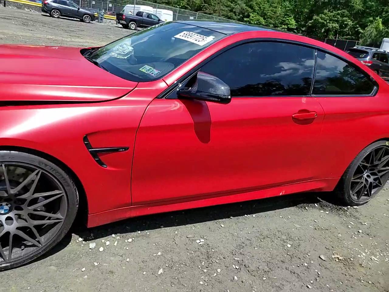 Фото: WBS4Y9C03LFH80812