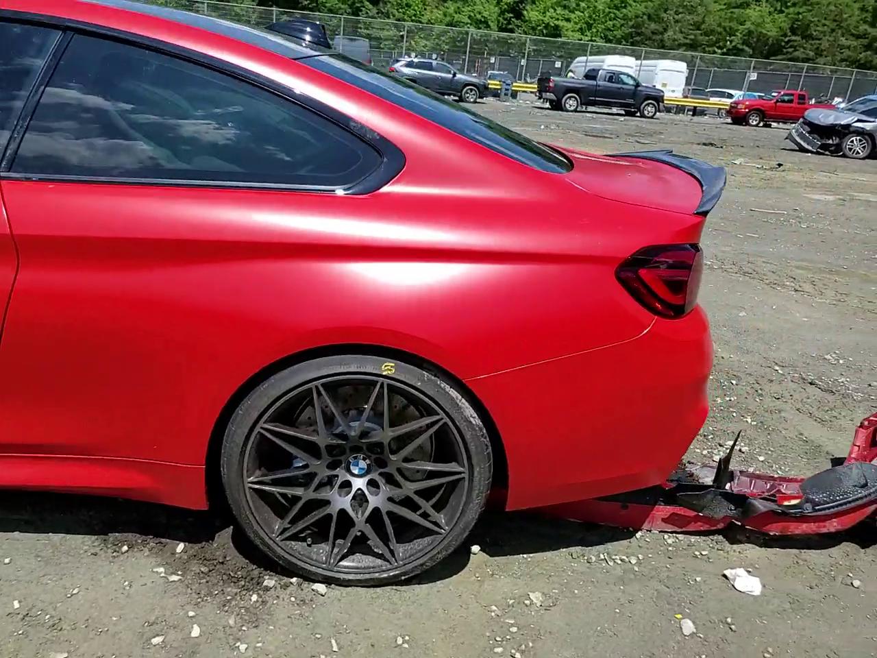 Фото: WBS4Y9C03LFH80812