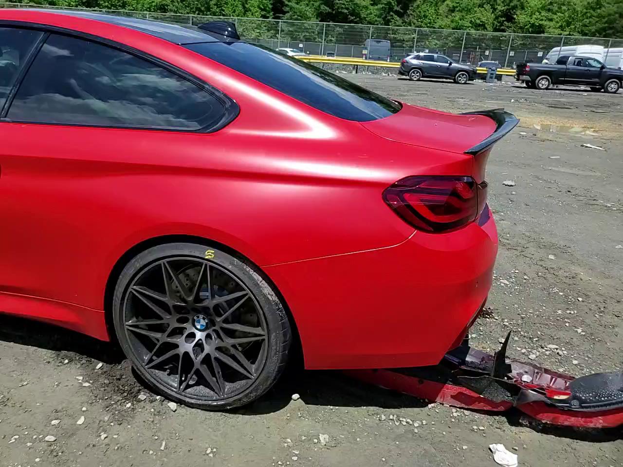 Фото: WBS4Y9C03LFH80812