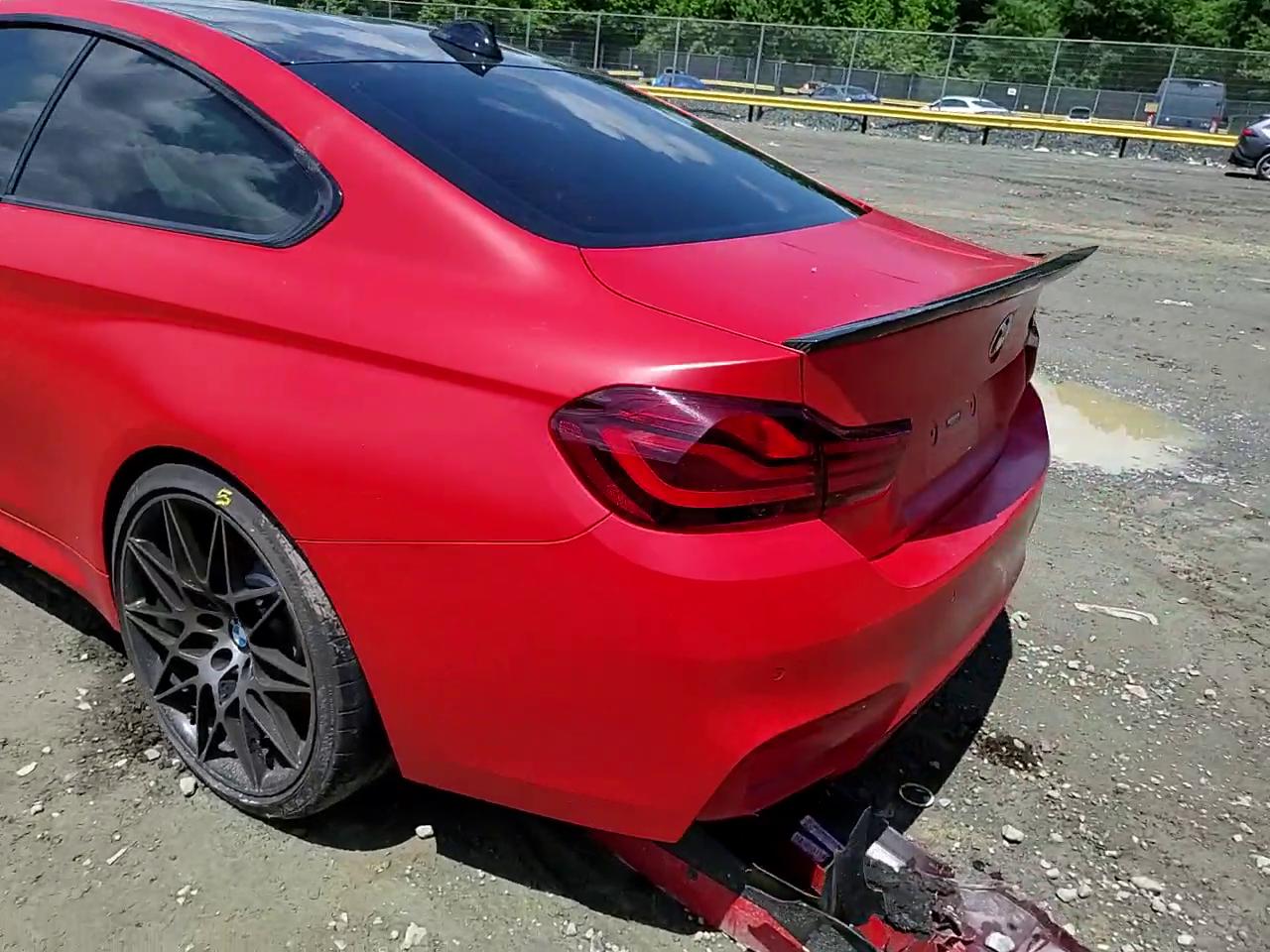 Фото: WBS4Y9C03LFH80812