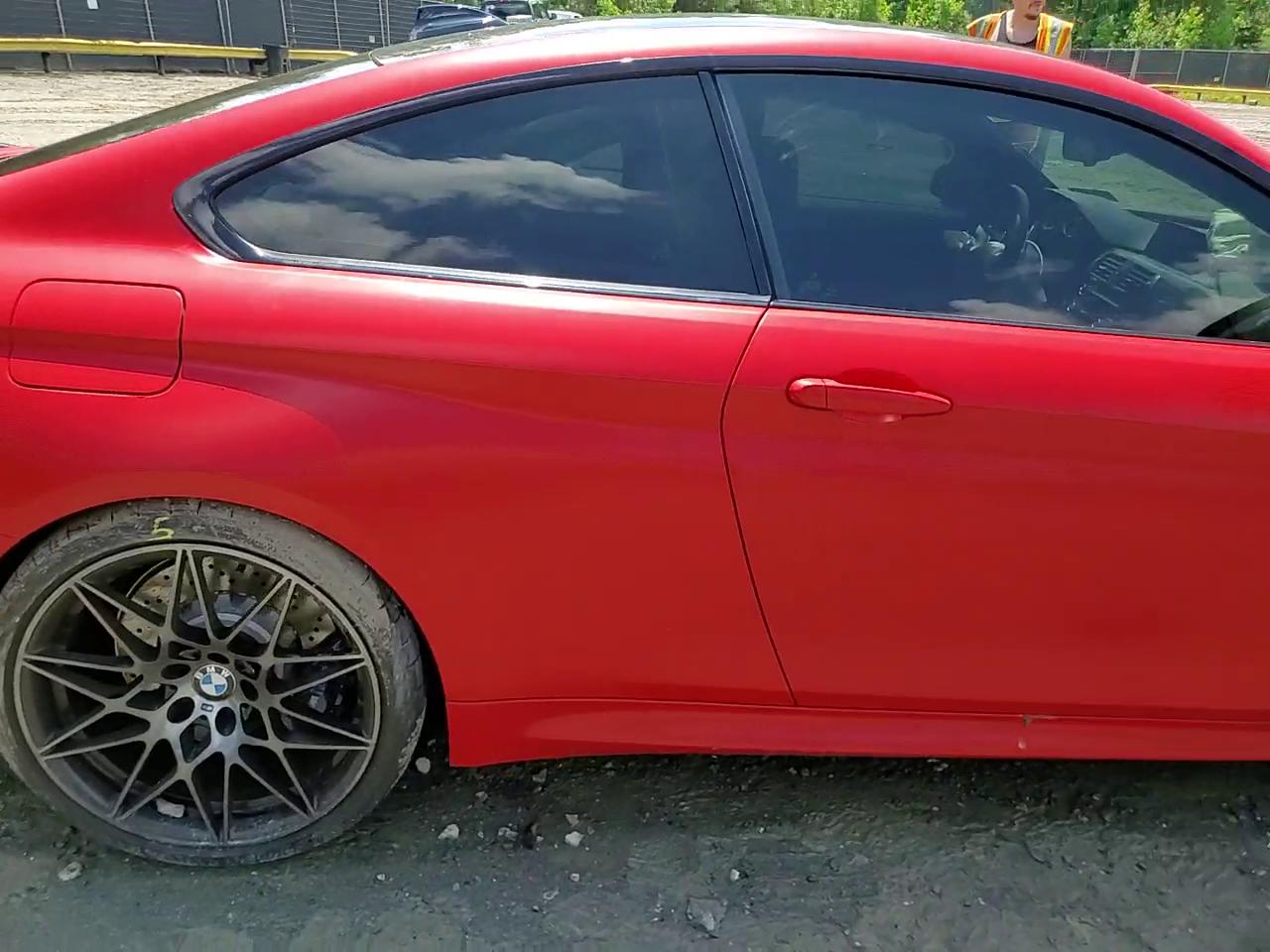 Фото: WBS4Y9C03LFH80812