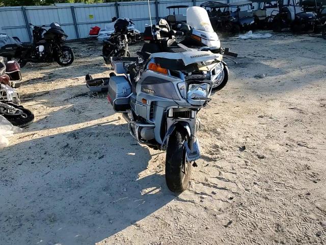 1985 Honda Gl1200 A VIN: 1HFSC1423FA121891 Lot: 56835285