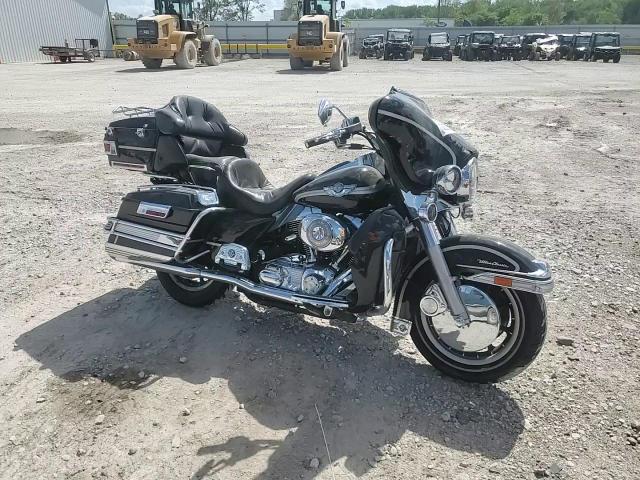 2003 Harley-Davidson Flhtcui VIN: 1HD1FCW193Y604770 Lot: 56923575