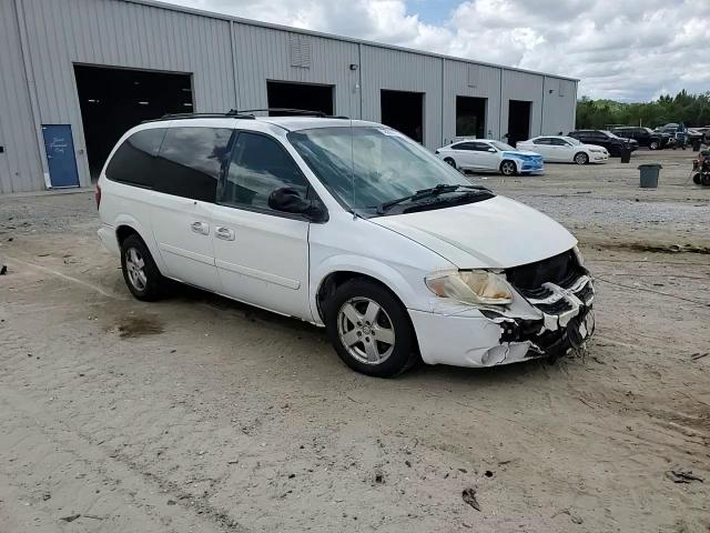 2005 Dodge Grand Caravan Sxt VIN: 2D4GP44L15R380469 Lot: 58800775