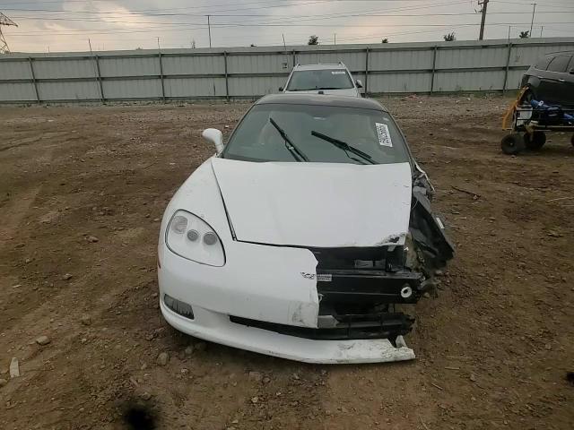 2005 Chevrolet Corvette VIN: 1G1YY24U655128573 Lot: 59025865