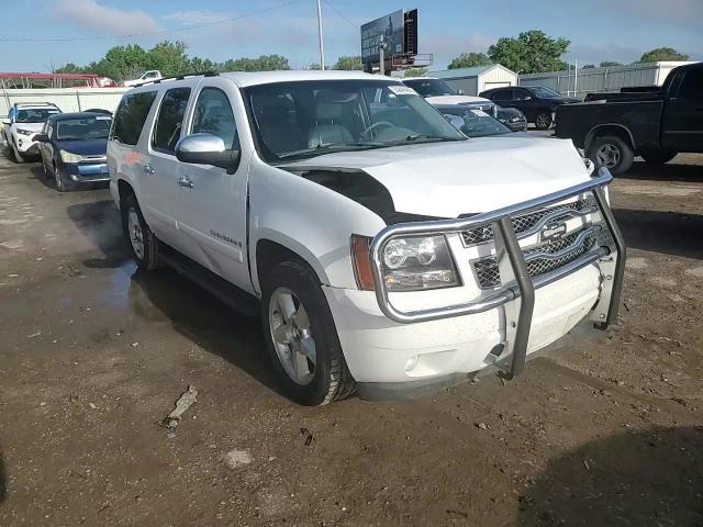 2007 Chevrolet Suburban K1500 VIN: 3GNFK16377G239635 Lot: 55849405
