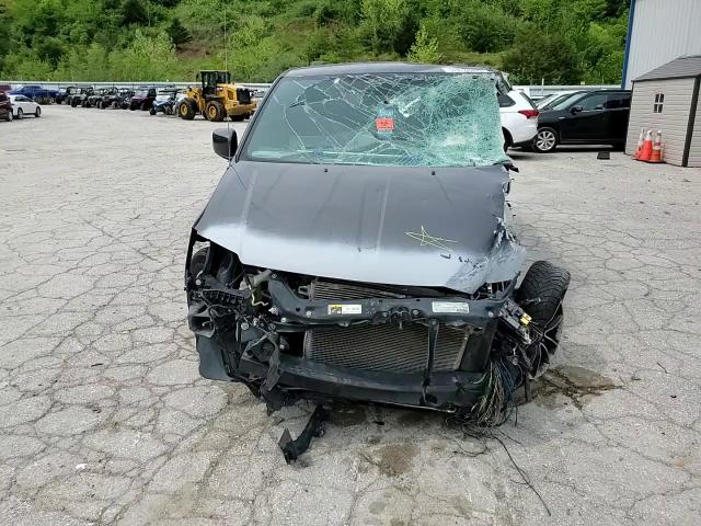 2017 Dodge Grand Caravan Gt VIN: 2C4RDGEG2HR791496 Lot: 53819905