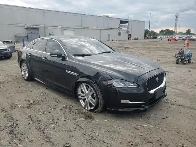 2019 Jaguar Xj R - Sport VIN: SAJWA1C7XK8W21242 Lot: 56092225
