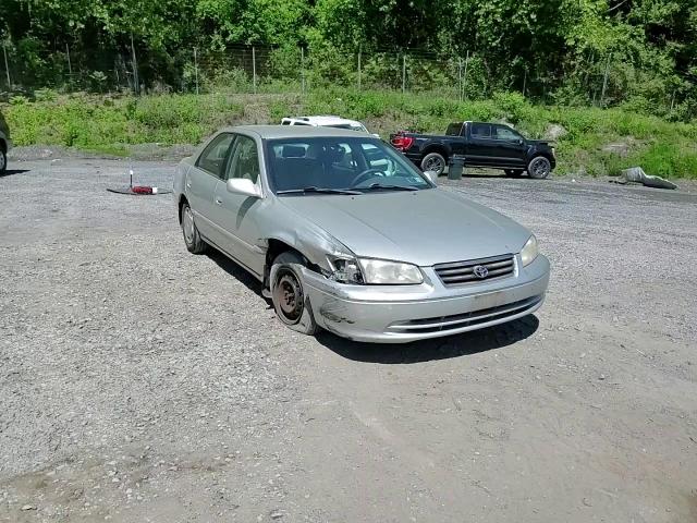 2000 Toyota Camry Ce VIN: 4T1BG22KXYU657936 Lot: 57280385
