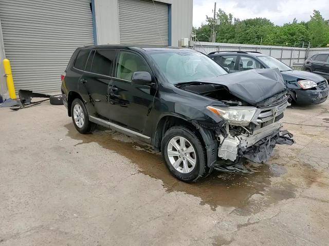 2013 Toyota Highlander Base VIN: 5TDZA3EH1DS032740 Lot: 56948585