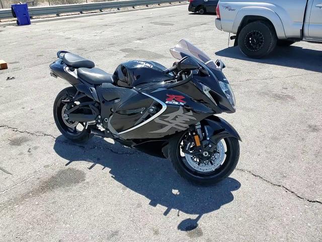 2024 Suzuki Gsx1300 Rr VIN: JS1EJ11B5R7100960 Lot: 56414795