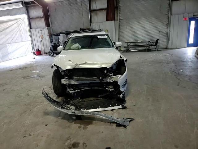 2018 Volvo Xc60 T6 VIN: LYVA22RL9JB113229 Lot: 55901535