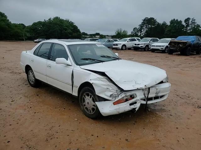 1994 Toyota Camry Xle VIN: JT2GK13E8R0023702 Lot: 57822655