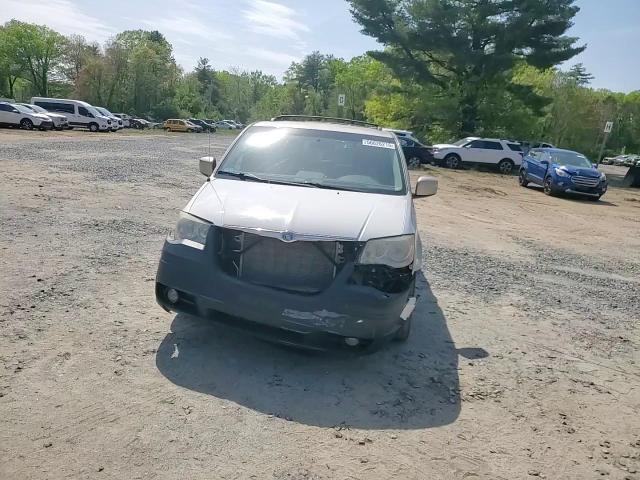 2009 Chrysler Town & Country Touring VIN: 2A8HR54X39R661143 Lot: 56626215