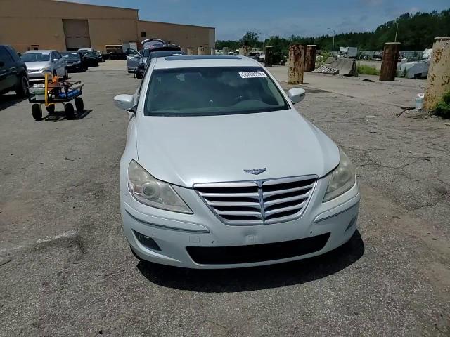 2011 Hyundai Genesis 4.6L VIN: KMHGC4DF7BU121689 Lot: 58808995