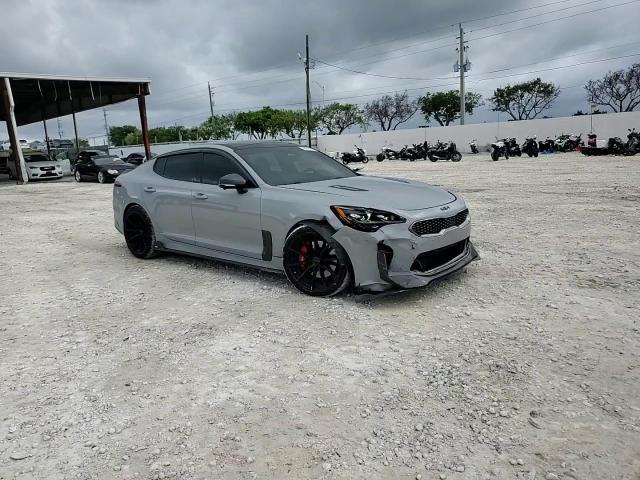 2022 Kia Stinger Gt2 VIN: KNAE55LC8N6120186 Lot: 56552205