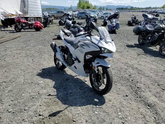 2025 Kawasaki Ex500 VIN: ML5EXGG19SDA52213 Lot: 57045995