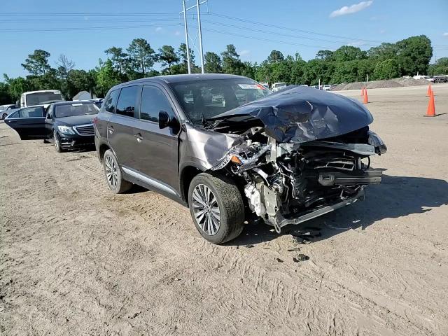 2020 Mitsubishi Outlander Es VIN: JA4AD2A33LZ038703 Lot: 56631405